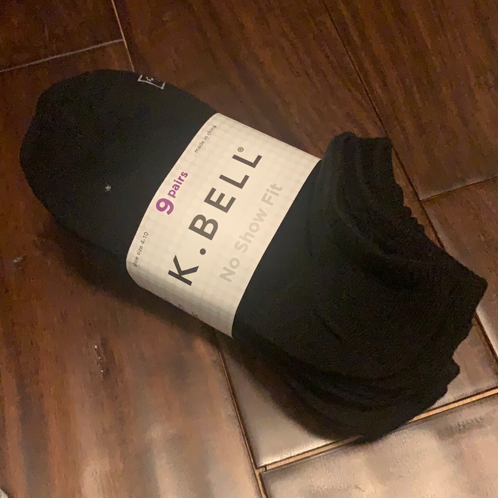 K.bell no show fit socks shoe size 4-10 9 pairs, signature no slip pocket heel.